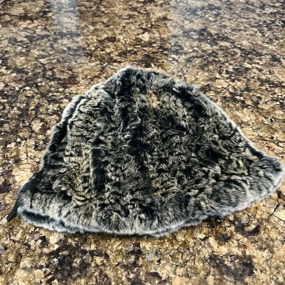 REX RABBIT REAL FUR KNITTED HAT